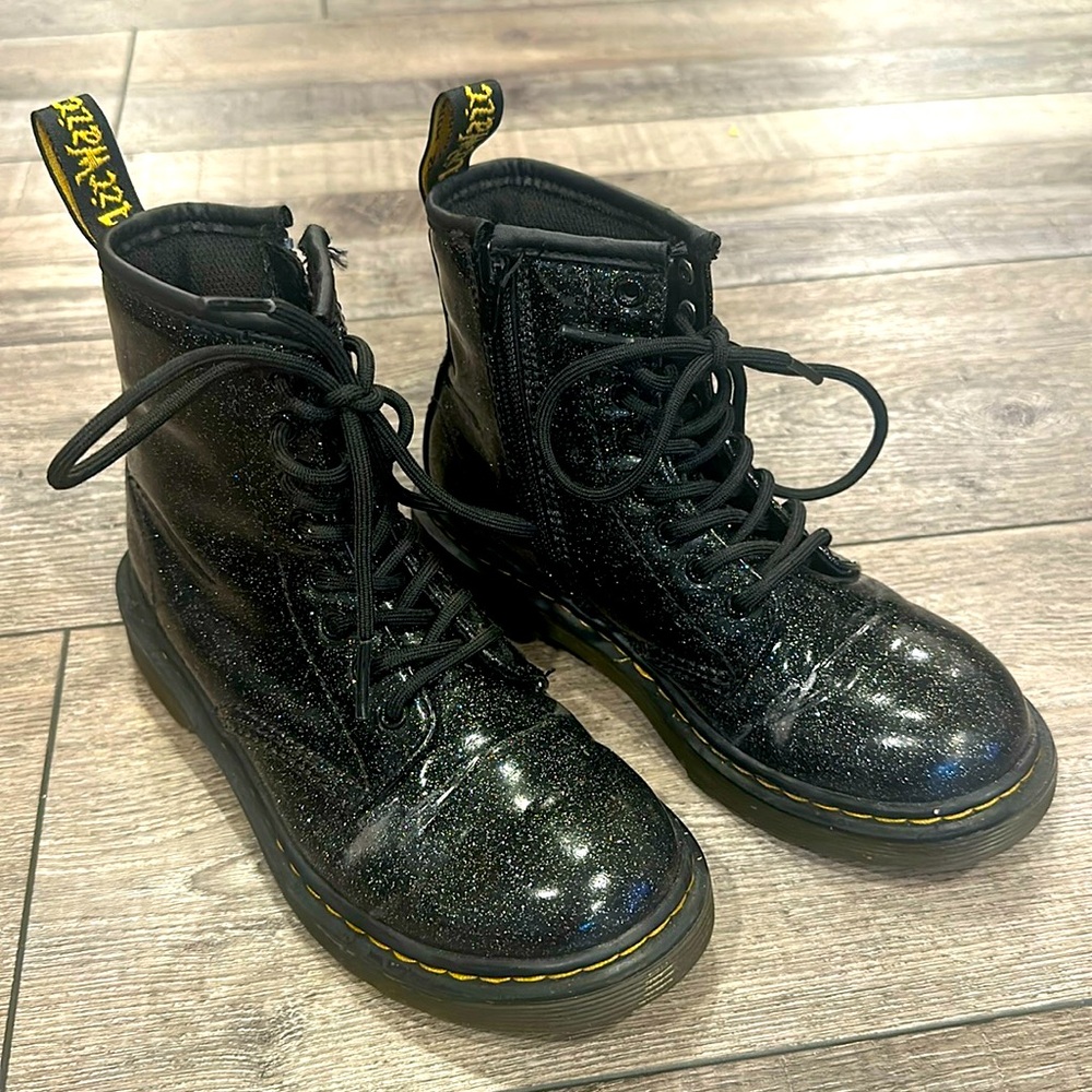 Doc Martens Size 1. Black Sparly Boots.